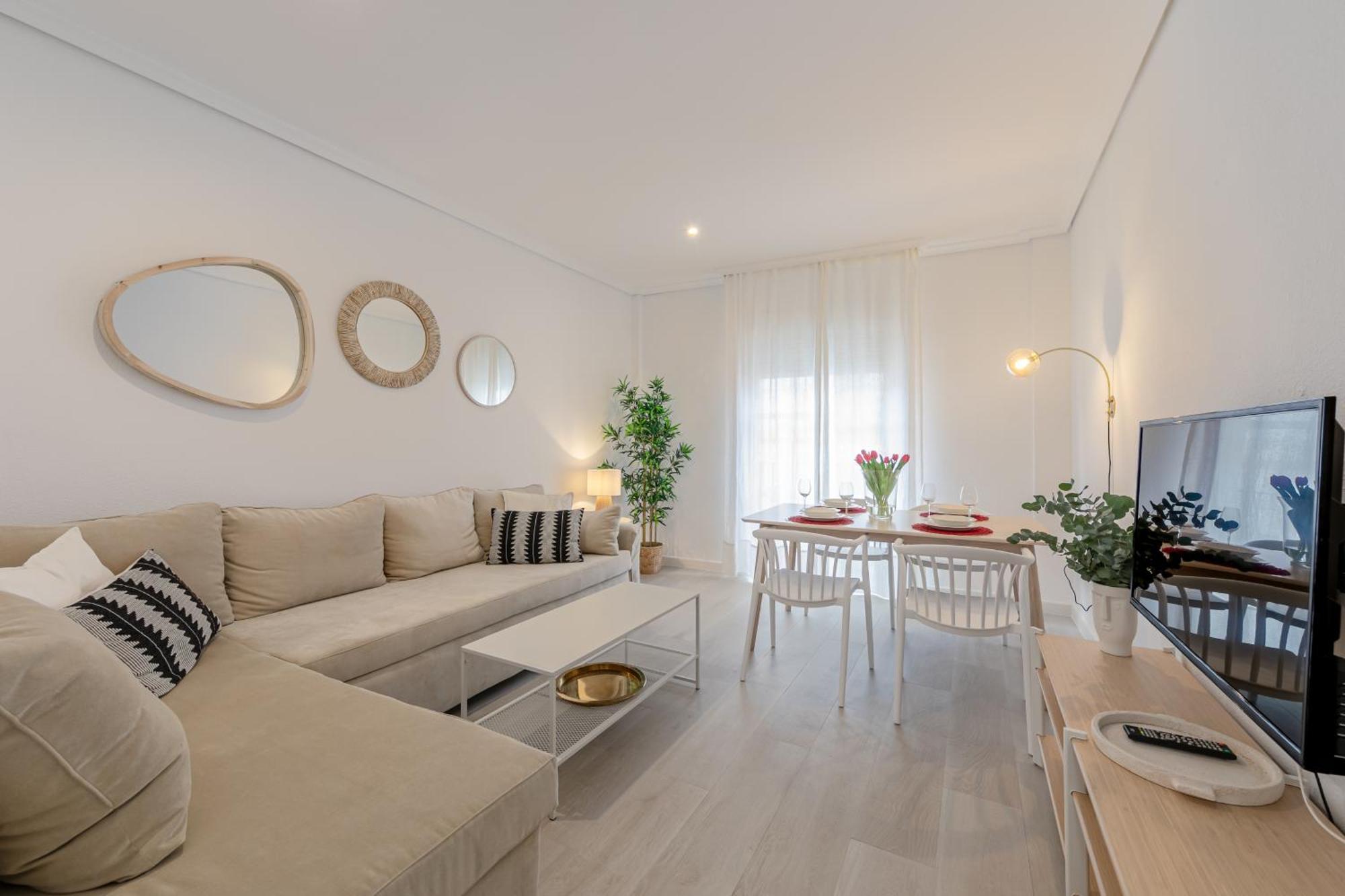 Isg Apartments Becquer Free Parking Inside The Building Sevilla Exteriör bild